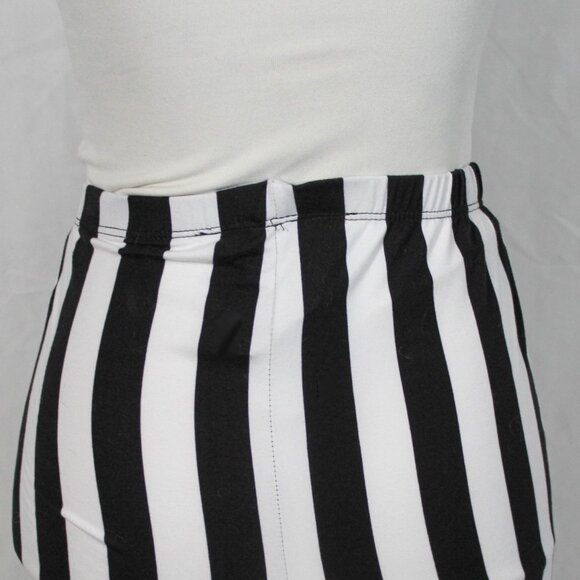 NWT Polly & Esther x Hot Topic Black & White Striped Flare Pants – Plus Size 1 - Picture 5 of 9